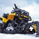 Can-Am Winterdienst-Ausrüstung: neue Apache-Raupen, Schneeschild mit Federung und Schnellbefestigungs-System