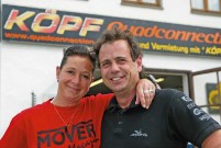 Birgit und Clemens Köpf: feiern die Einweihung ihres neuen Ladenlokals in Schwangau am 14. Januar 2012