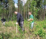 QuadLegion.de: Pflanz-Aktion im Wald