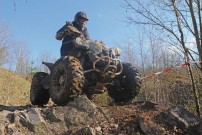 ECHT Endurocup Hessen Thüringen  Auf Strecken, wie in Döbritz, sollte man Ersatzräder dabei haben. Auf spitzen Steinen gibt es schonmal einen Plattfuß