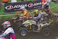 EMX European Quad Challenge 2012, 2. Rennen in Oldebroek: Schreiber (10) im Kamf mit Vlaeymans (18)