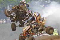 DMX 2012, 2. Rennen in Kamp Lintfort: spektaluläre Kollision von Jörg Knarr (16) und David Tusl (111) DMX 2012, 2. Rennen in Kamp Lintfort: spektaluläre Kollision von Jörg Knarr (16) und David Tusl (111)