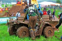 Marko Jager: manövrierte sich in Führung liegend mit spektakulärer Fahrweise und verbogenem rechten Vorderrad ins Aus