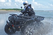 Bekannte Offroad-Version: Triton Defcon 700 EFI 4x4