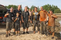 Mudfest-Team: nicht ganz sauber