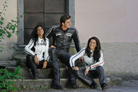 ATV und Quad Bekleidung von iXS Motorcycle Fashion: Damen-Jacke Amira & Sommer-Handschuh Talura