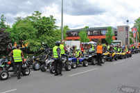 Benefiz Quad Ausfahrt 2014 der Initiative Glückliche Kinderherzen am 24. Mai: Aufbruch zu einer perfekt geplanten Tour