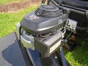 Kehrmaster Kehrmaschine: Honda Motor mit 160 Hubraum und 5 PS Leistung