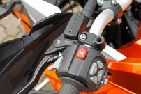 E.-ATV 1190 Adventure: vielfältige elektronische Helferlein, die ergonomisch vom Lenker aus zu bedienen sind