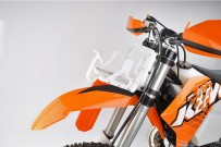 Halterung für Stihl Motorsägen: ist gummigelagert und aus diesem Grung flexibel