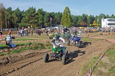 EM Endurance-Masters 2012, Finale in Lübbenau, erfolgreich: Start-Ziel-Sieg für Michael Grimm auf der Kawa von Quad-X-Berlin