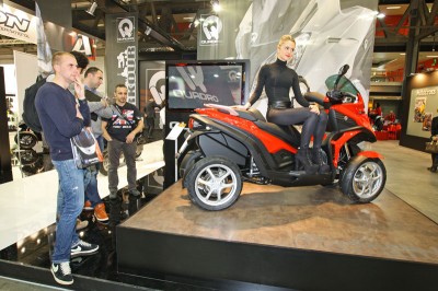 EICMA 2012: Vierrad-Roller Quadro 4D