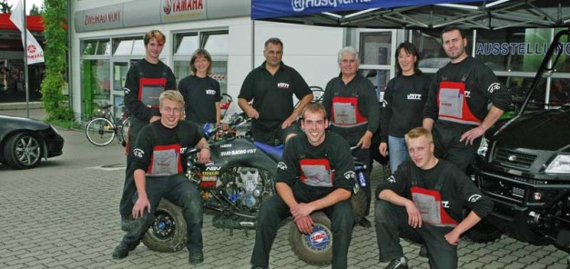 Zweirad Voit: Das Team in Mainburg Sandelzhausen ruft zur Hausmesse am 27. und 28. April 2013