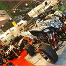 Der Deul Eigenbau by Herter Quads: Unter dem Plastik einer RAM 520 schlummert ein Yamaha MT07 Triebwerk mit 75 PS